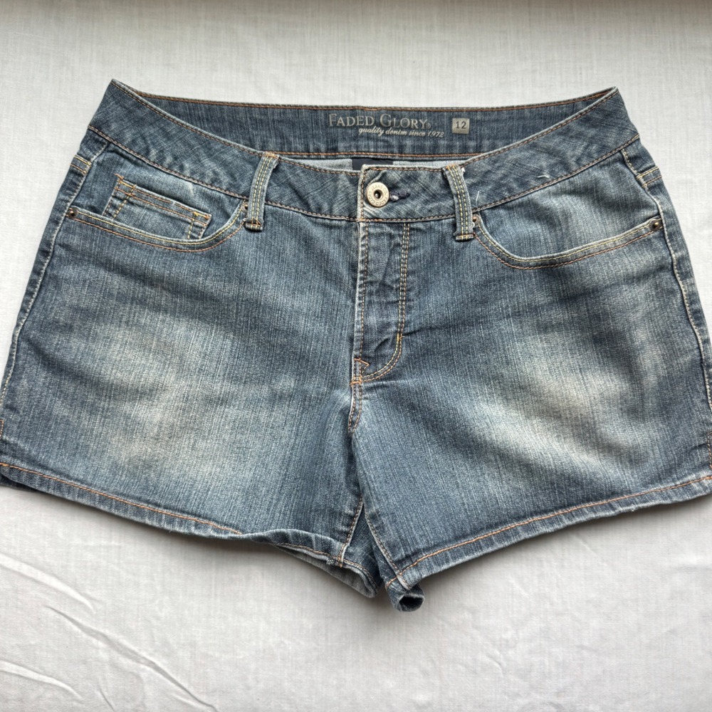Faded Glory Womens Blue Denim Shorts Size‎ 12 FL12428B